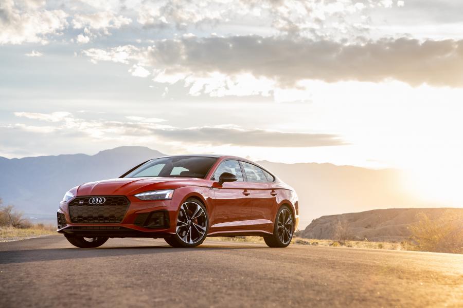  Audi S5 Sportback TFSI 2020 года  (NA) (фото 12 из 38)